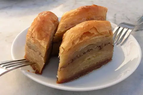 La Patisserie photo 2